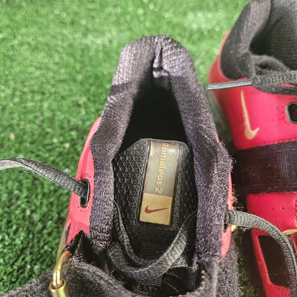 Nike Romaleos 2 Varsity Red Metallic Gold - Picture 8 of 9